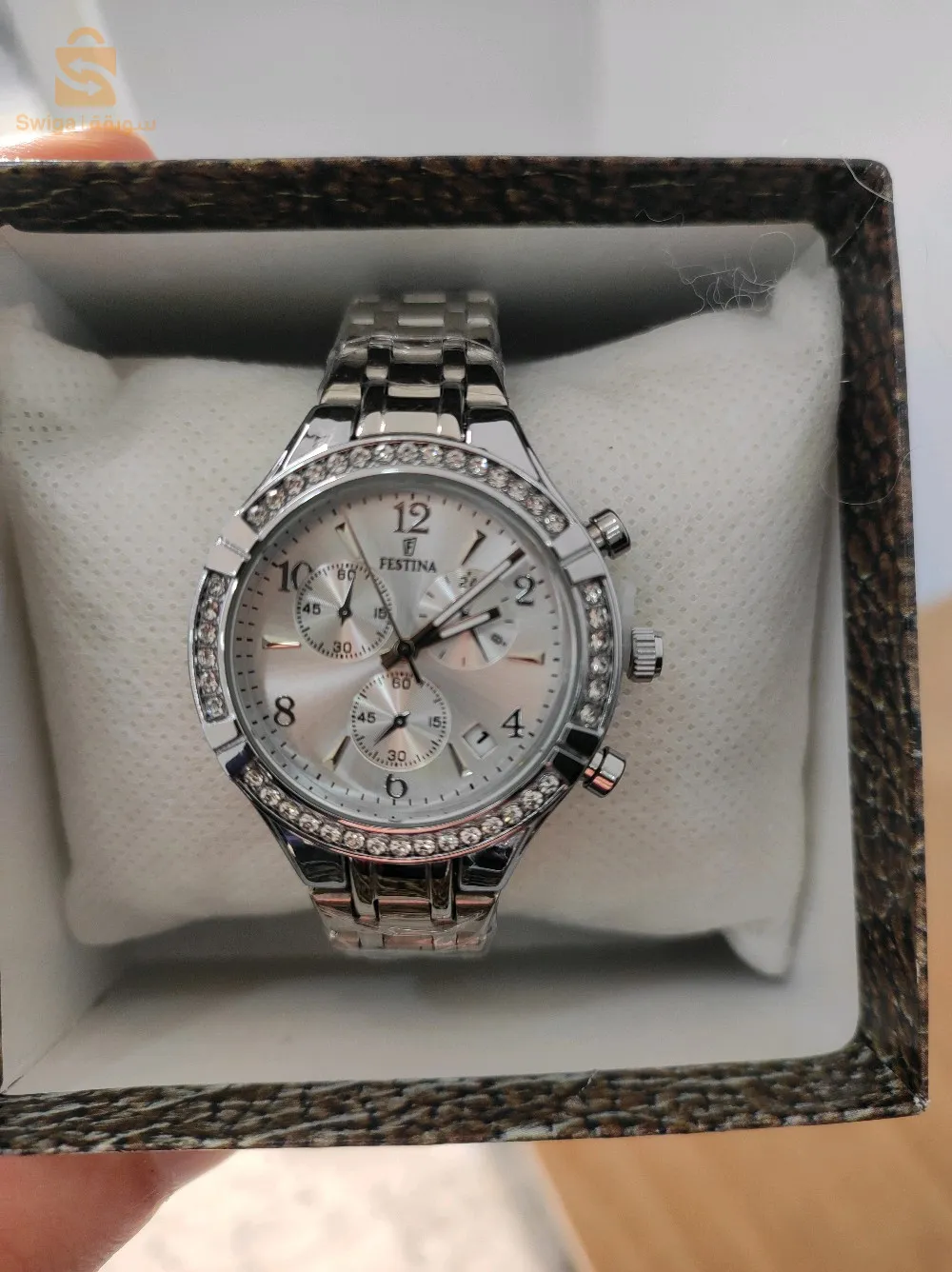 ساعات فيستينا نسائية