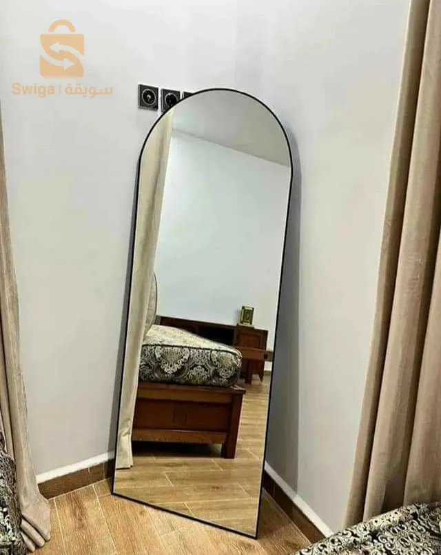 Miroirs moderns ✨🖤 Qualité d'importation l'epaisse 👑 disponible en Noir Doré et Argenté ✨ Livraison disponible et Fabrication sûr commande