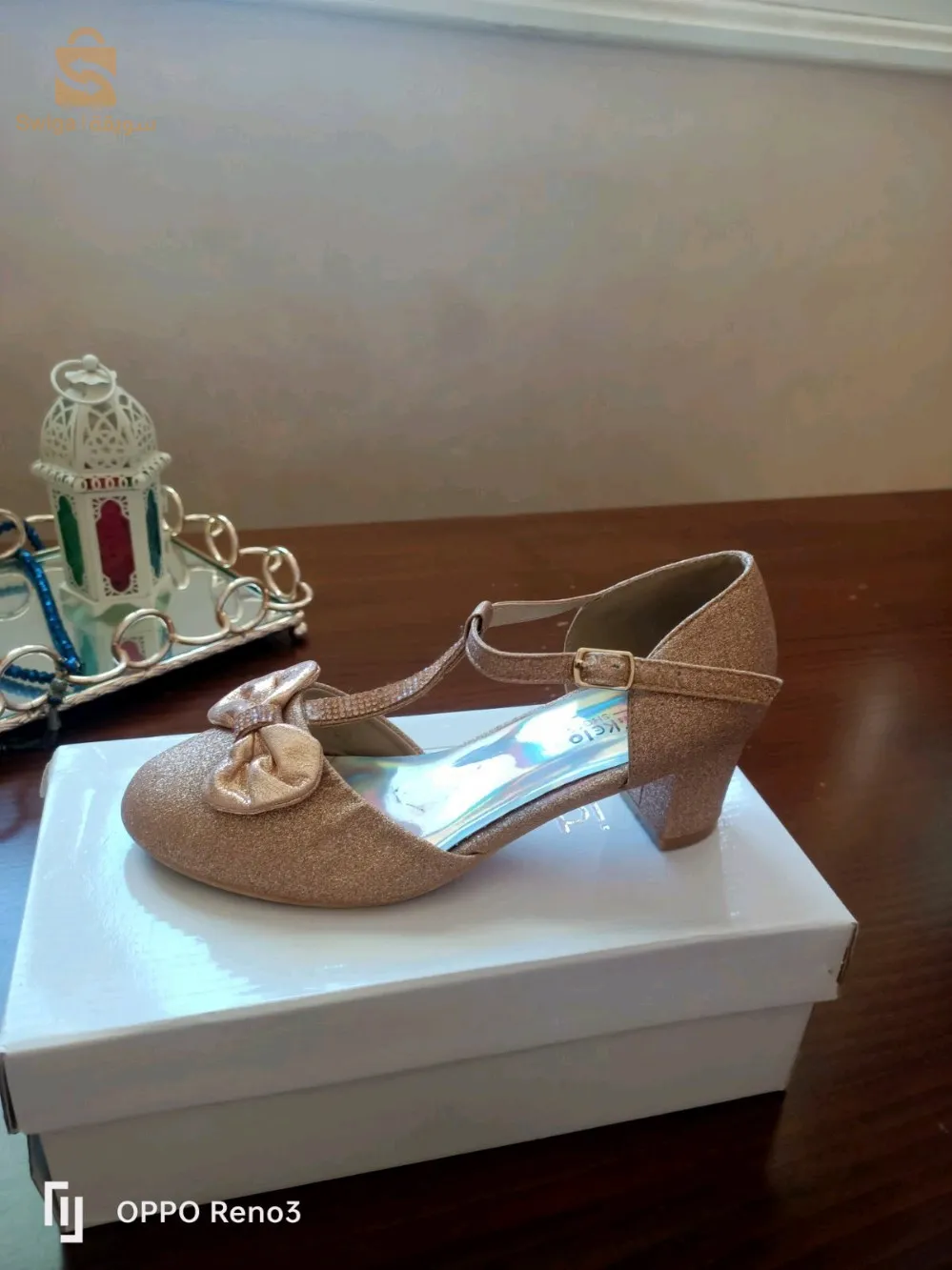 يوجد اثنين قياس 32 و قيس 36