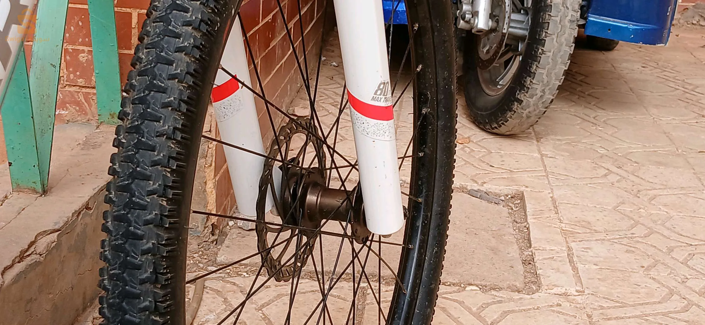 btwin. rockrider st100