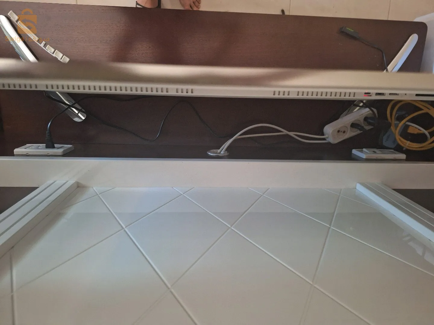 تلفاز ايريس 
55g7200
55pouce 4k
extra plat