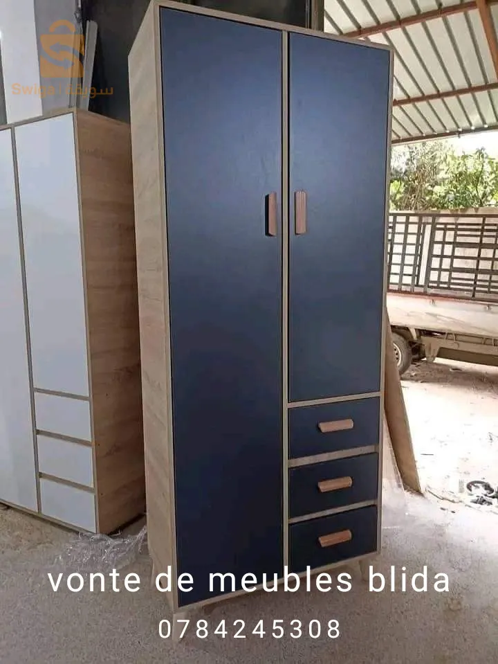 📢📢مرحبا بكم في 🧑‍🔧ورشة الاثاث للبيع بالتجزئة و الجملة🧑‍🔧 
♥️حبيت تعمر دارك وتفرح العائلة تاعك 🥳🥳🥳
نعرض عليكم 💪💪مختلف انواع الاثاث المصنوعة.  bois rouge🌲🌲 و  mélamine.🪵🪵
📢. مع ضمان الجودة والاتقان في العمل 
📢والدفع عند الاستلام 
📢التوصيل 1000da (البليدة . تيبازة . الجزائر . المدية . بومرداس)
📢التوصيل الى باقي الولايات على حسب المكان بسعر مغري
📢التركيب مجاني