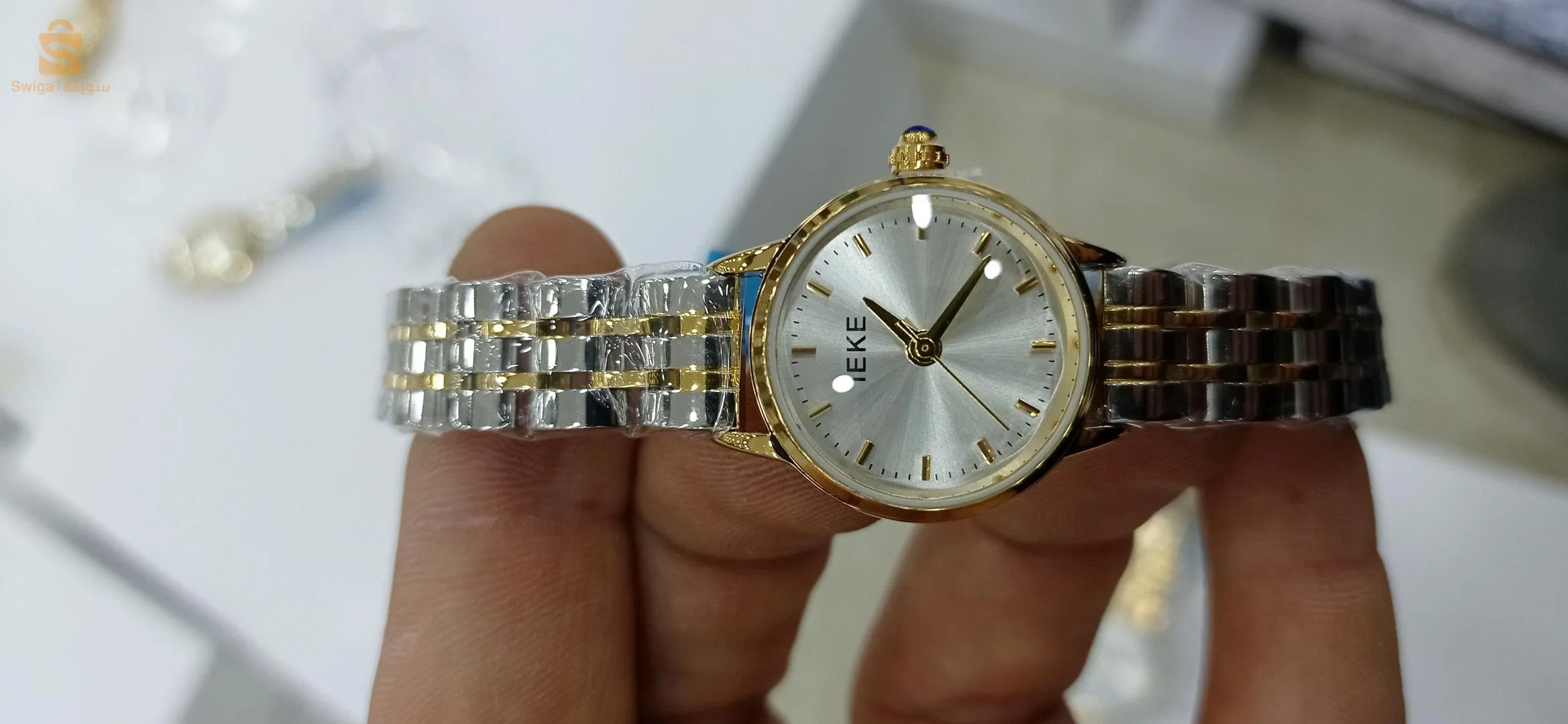 ساعة أصلية مقاومة للماء و للصدأ