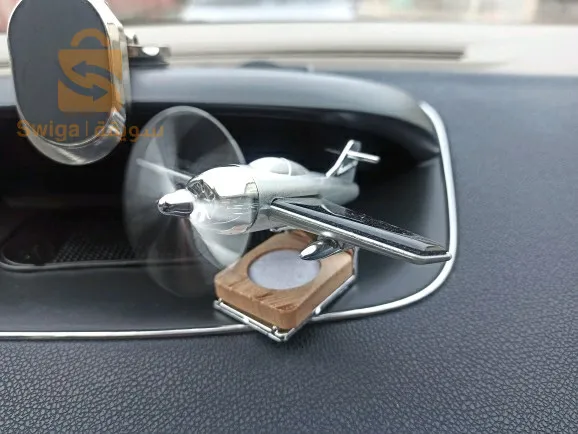 طائرة معطرة للجو تعمل بالطاقة شمسية