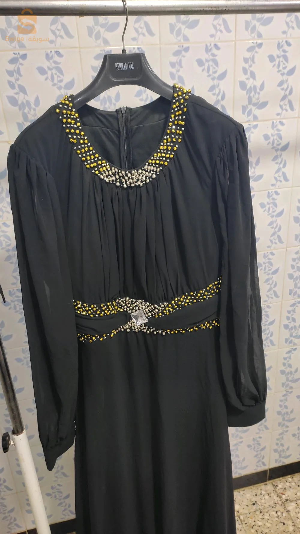 شوالة للبيع robe de soirée.hijab