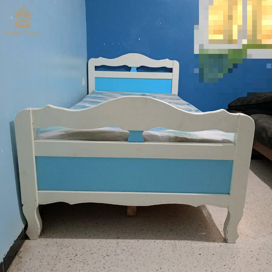 سرير بلاصة و نص لعرفة نوم