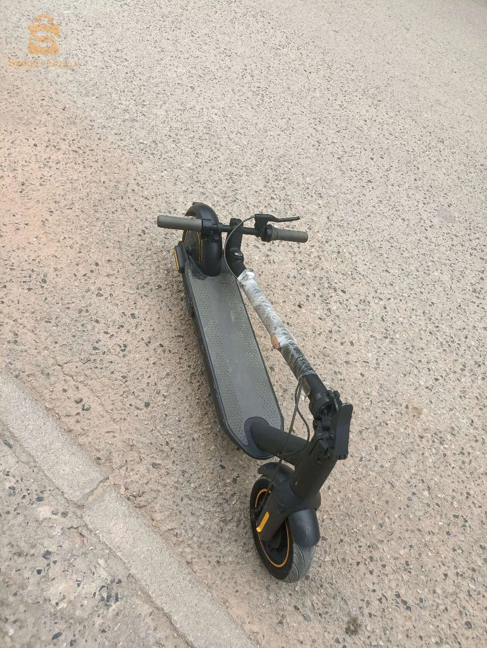 ninebot g30max tchedlk 65 km machiya 3000 km