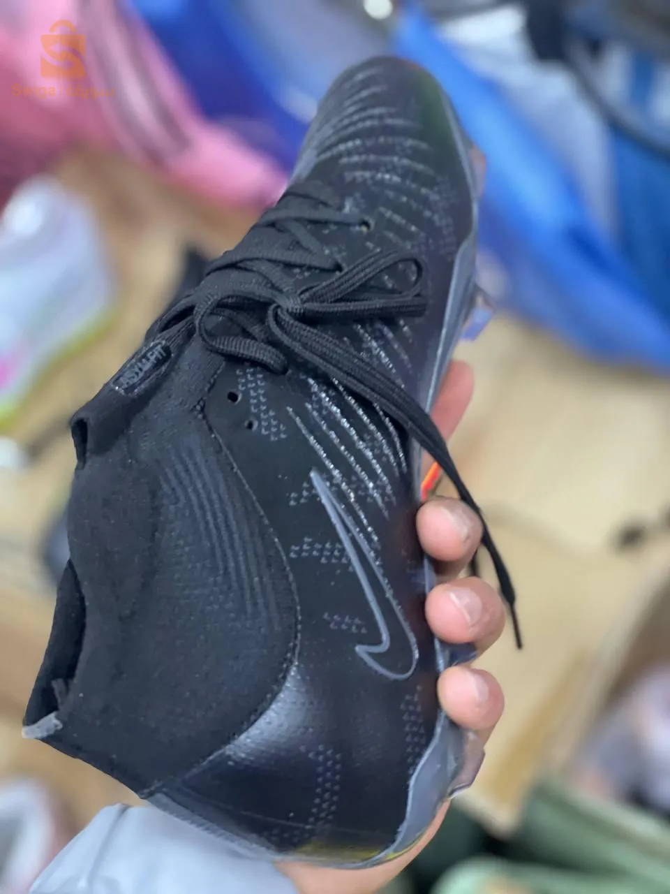 soulier Nike good
اللون الوردي و البرتقالي بالابيض غير متوفر 
Trés Bonne qualité ✌️
✅ إستفد من أفضل خدمة توصيل سريعة (2 - 4 أيام) لـ58 ولاية جزائرية مع ضمان حسن المعاملة وجودة الخدمة.
✅ الدفع سيكون مباشرة بعد إستلام السلعة ووصولها لمنزلك أو مقر العمل حسب العنوان الخاص بك
✅ المنتج مضمون بجودة عالية.
✅ أفضل سعر في السوق.
✅ إستبدال سهل ومجاني.
✅ نحن دائماً جاهزون لمساعدتك.