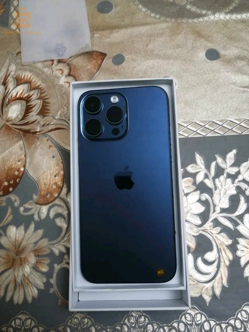 ايفون 15 كوبي 
الرقم0796770477