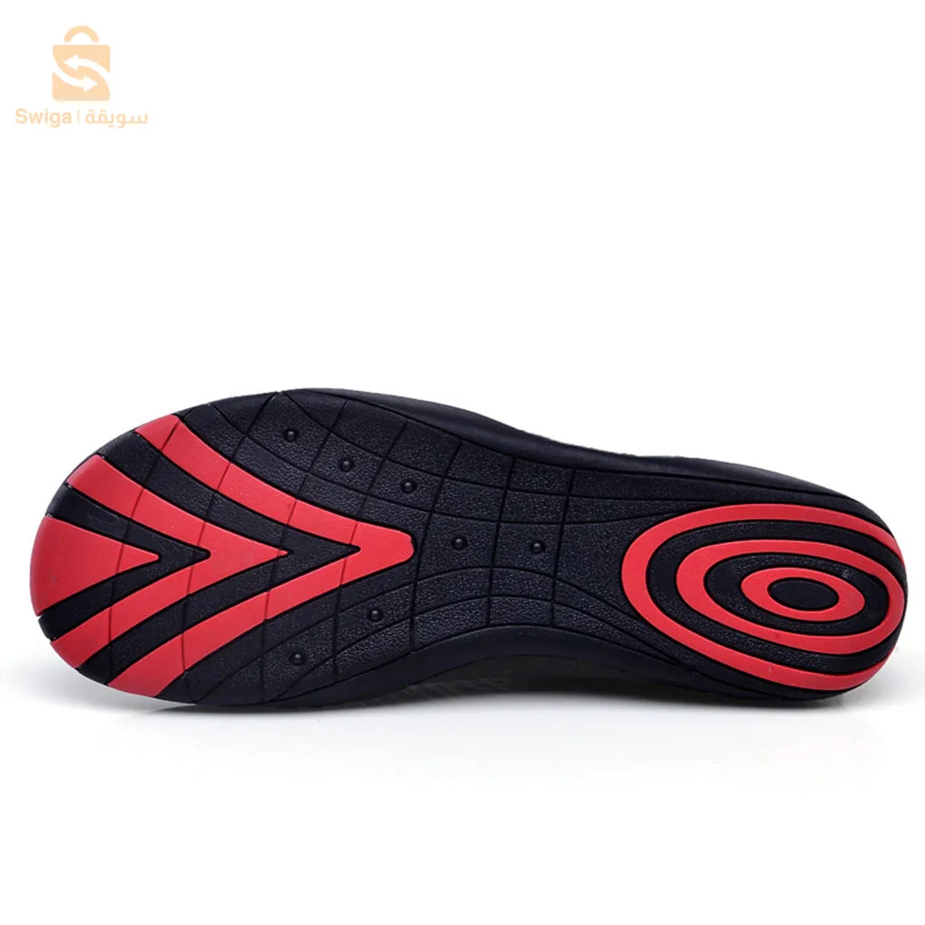 أحذية السباحة واللعب المائي للجنسين