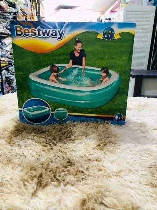 🔴 حوض سباحة