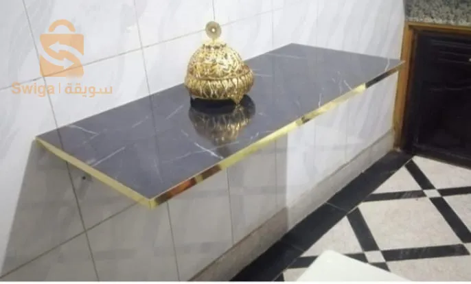 طاولة قابلة لطي