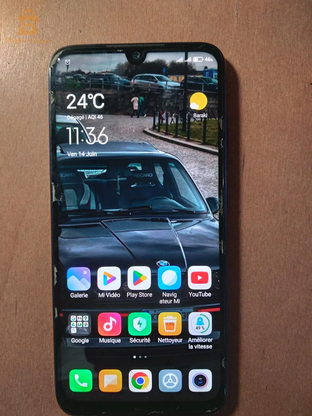 Redmi note 7
4/64
Batri 4000
7aja n9iya bazaf hadi li mkasra incassable