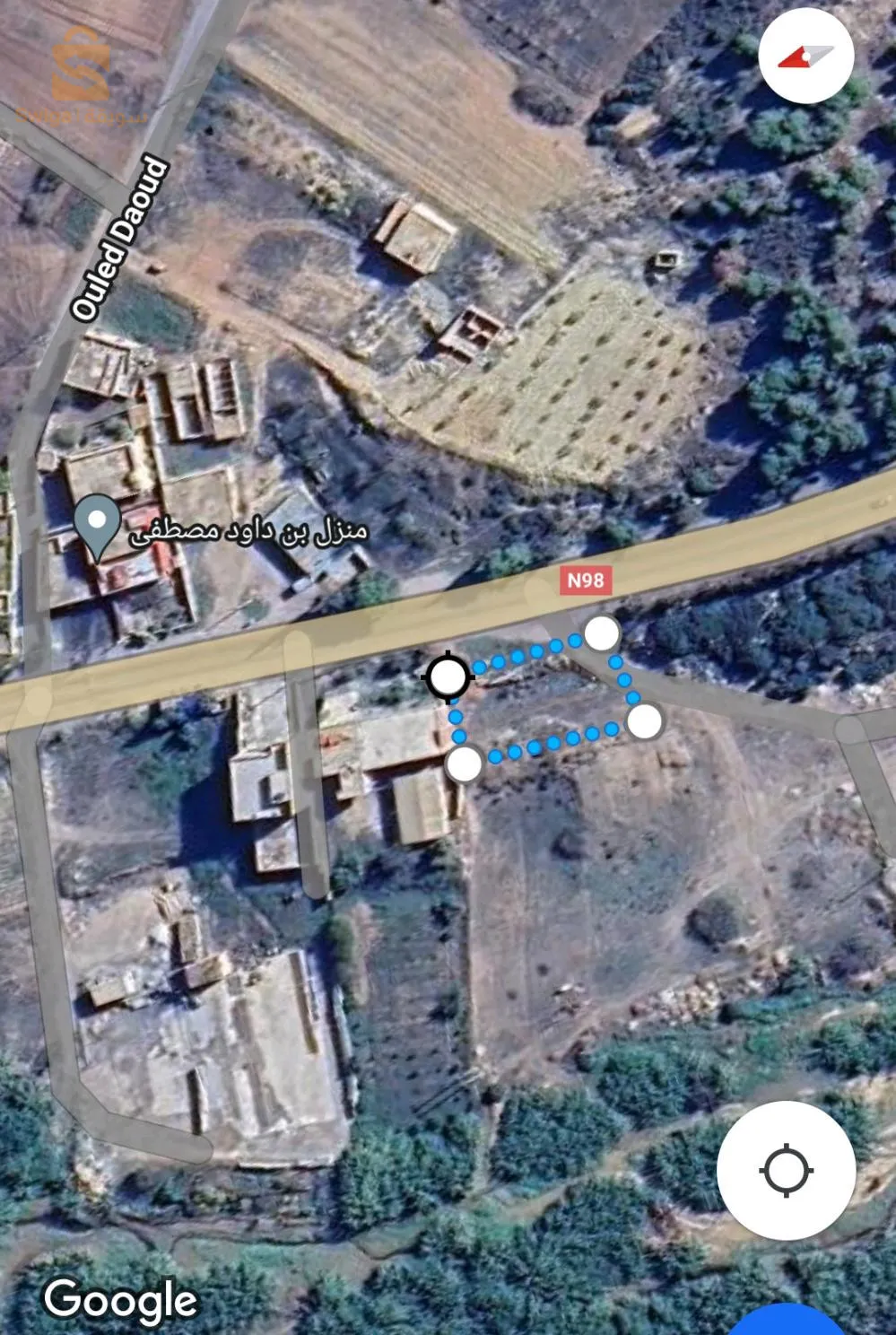 واد الثلاثاء  بمحادات الطريق الرئيسي