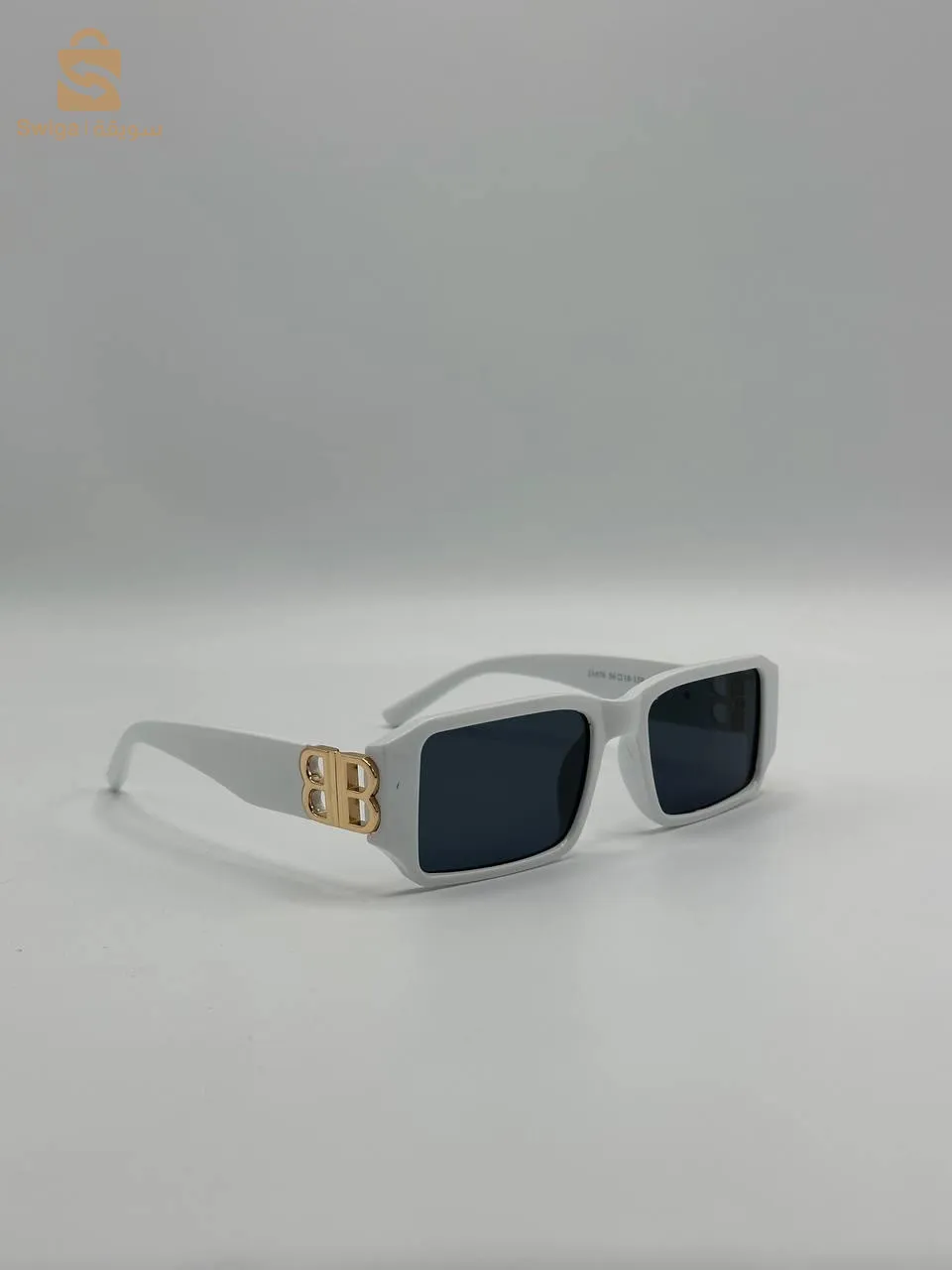 Lunette de soleil BALENCIAGA + pochette gratuit