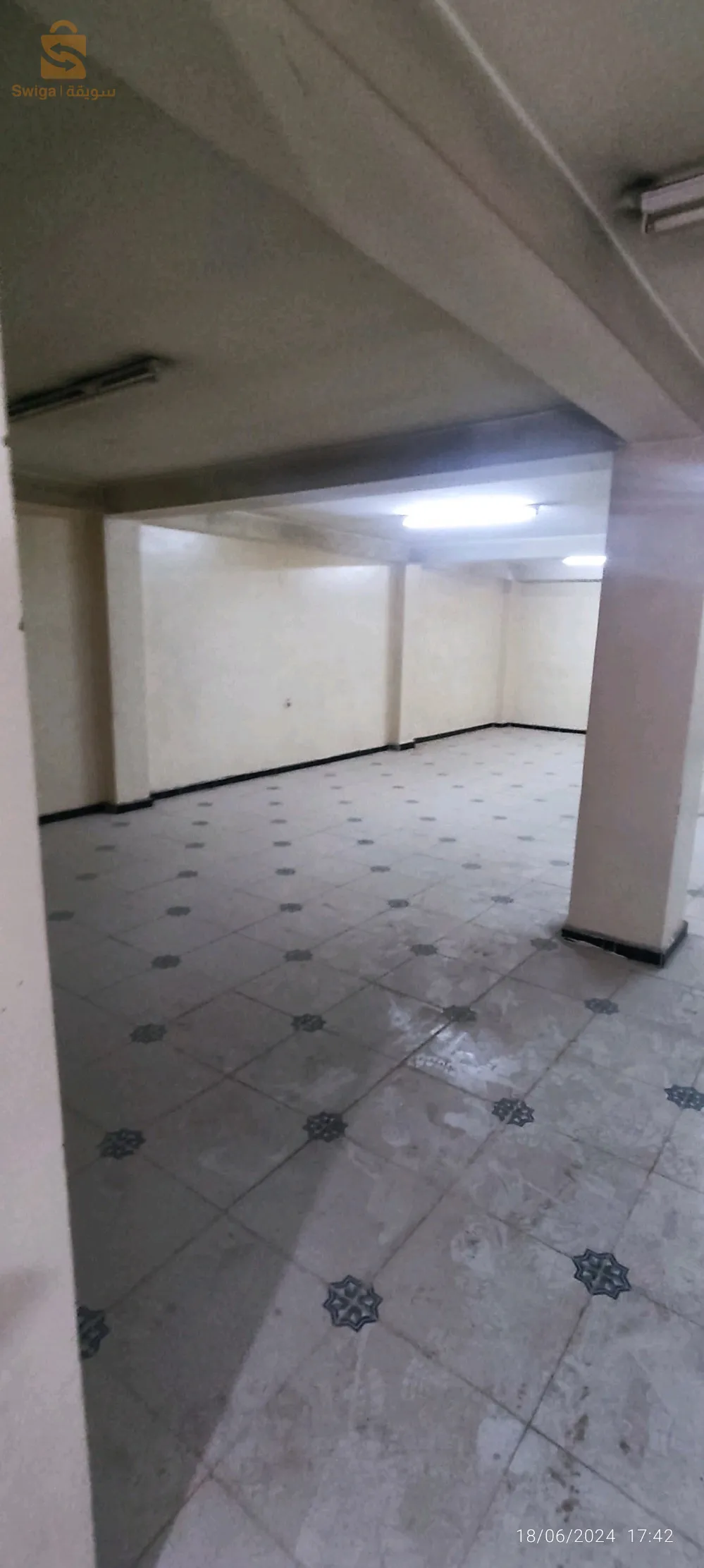 المحل عبارة عن سدة للكراء