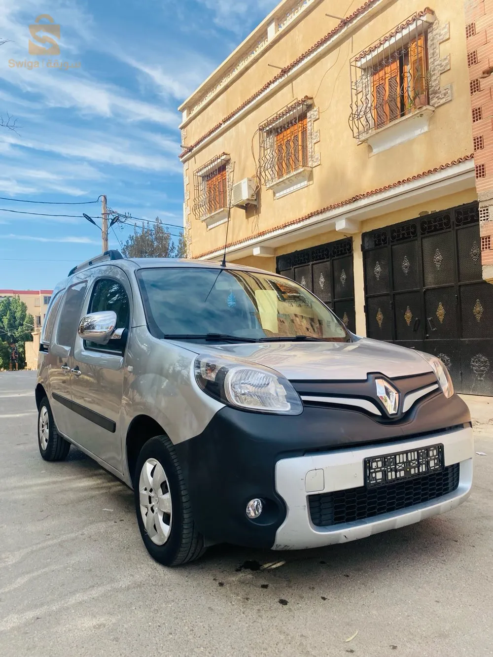 renault kangoo 2020 gris roulé 118 000 km 00 peinture 00 afferoid 0799938069