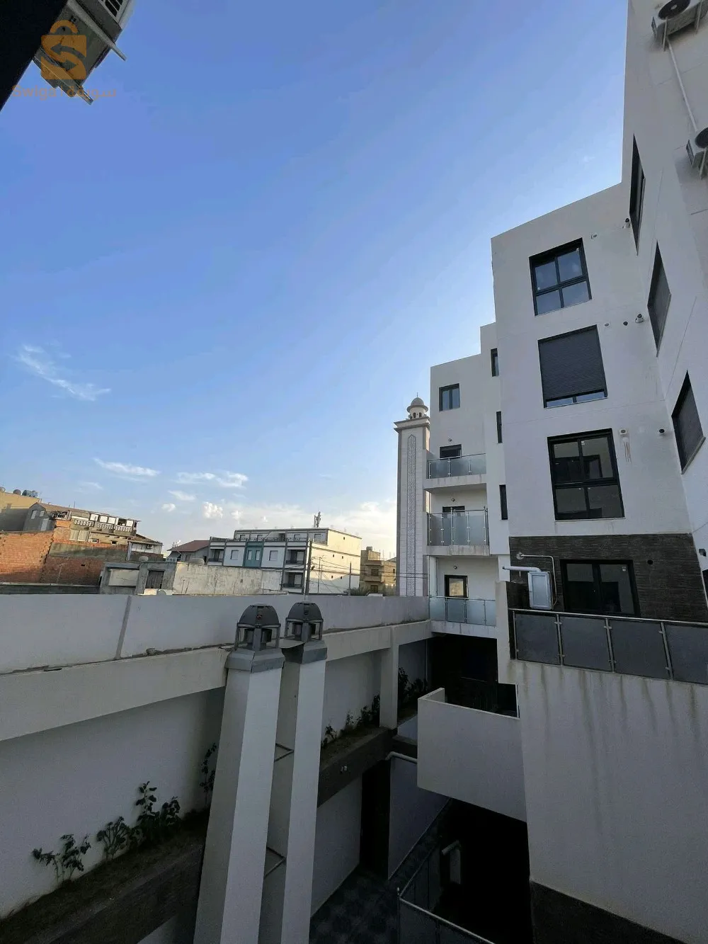 F4 124m Care a vendre