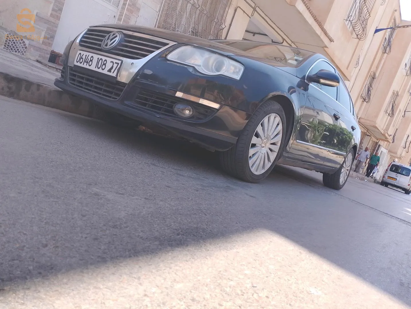 passat B6 noir 2.0 TDI 143ch