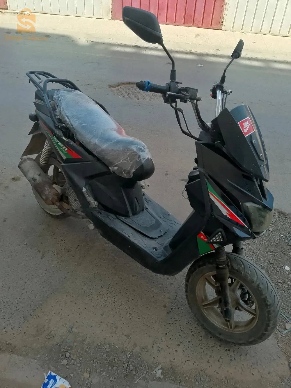 بيع دراجة نارية