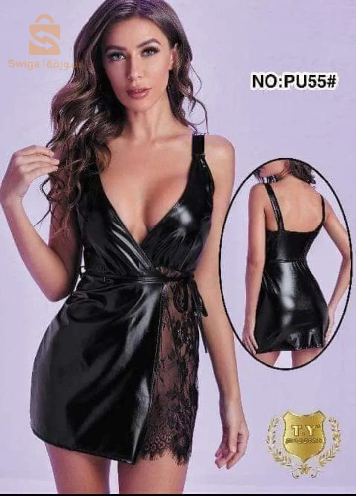 ملابس نسائية داخلية
