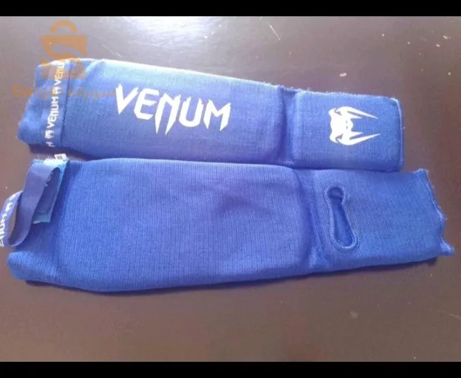 protege tibia kickboxing
 2500 da