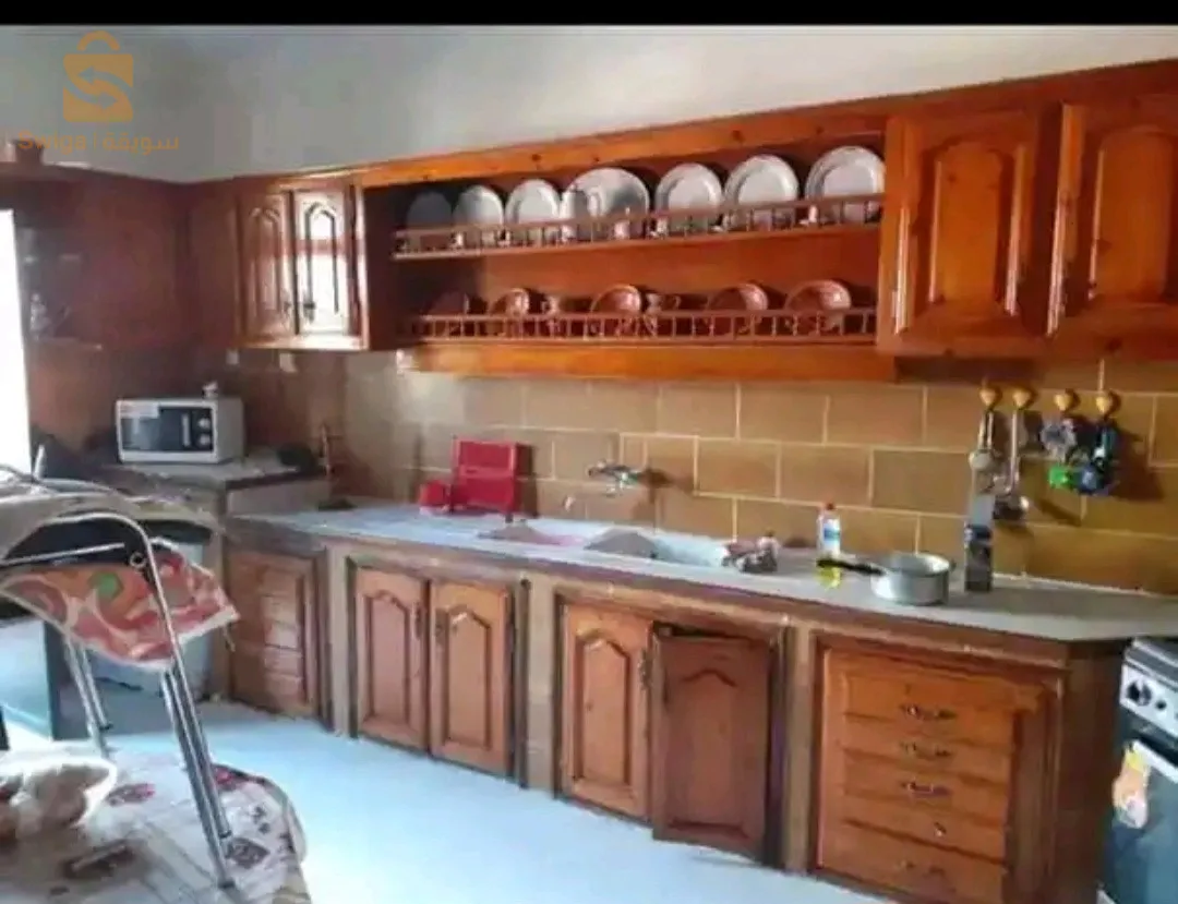 فيلا  r+2 للبيع في سرايدي عنابة 386m² عقد
لمهتم يبعتلي نرسلو رقم الهاتف