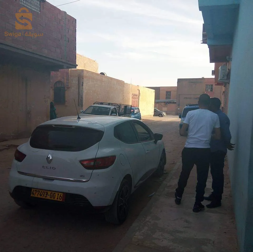 خدمة التوصيل بالسيارة