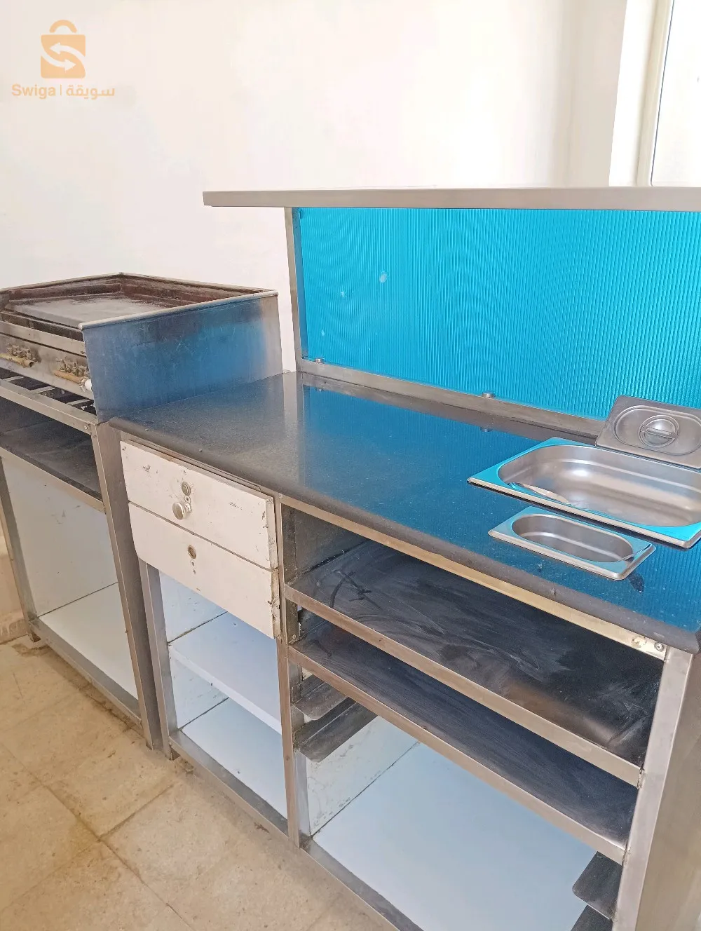 بلاك شوفونت آند طابل طرافاي انوكس