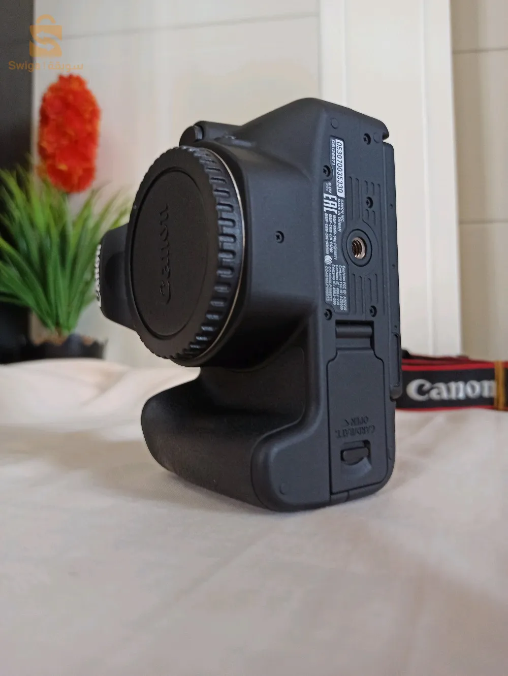 Canon 200D
