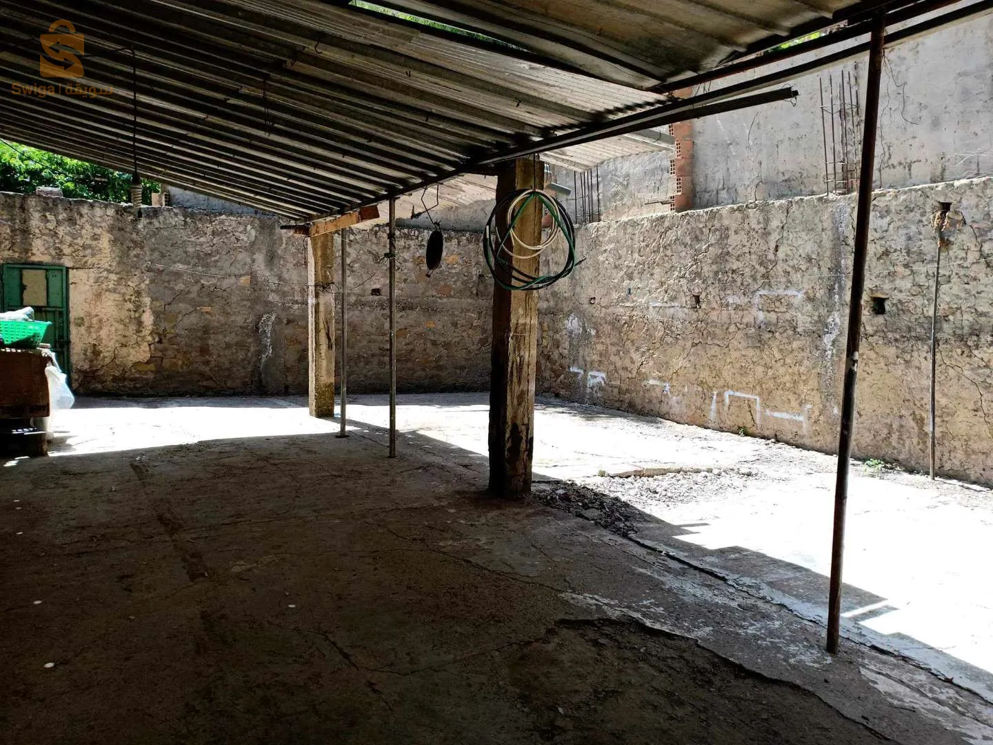 سكن f3أرضية للبيع ولاية المدية بلدية ذراع سمار 
ملكية
 المساحة الإجمالية حوالي 3أر  
مساحة السكن 12 م/8م بعقد الملكية 
مساحة الكلكاصة 15م/8م راهي فالتسوية 
كما يتوفر على وسط الدار اللي راهو فالصورة 
قريب من الدرك الوطني ، المسجد ، المدرسة ،المتوسطة والثانوية وأيضا المركز الصحي ، النقل وحتى المكتبة 
الأهم والله على ما أقول شهيد الجيران ماشاء الله
المهتم يتصل بمولاه  0782962611
لا أرد على التعليقات