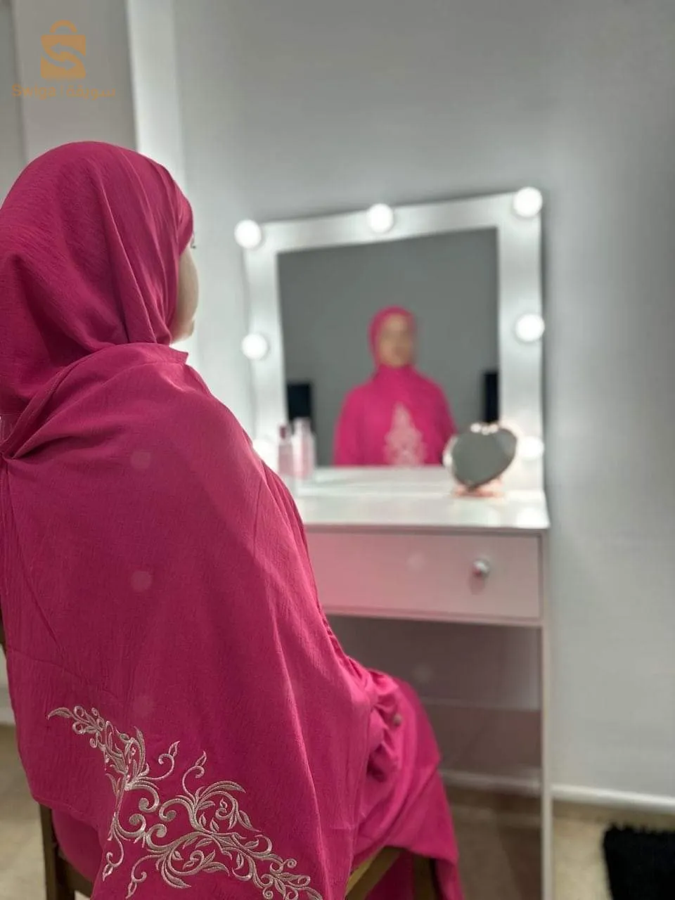 طاقم الصلاة الملكي لك سيدتي