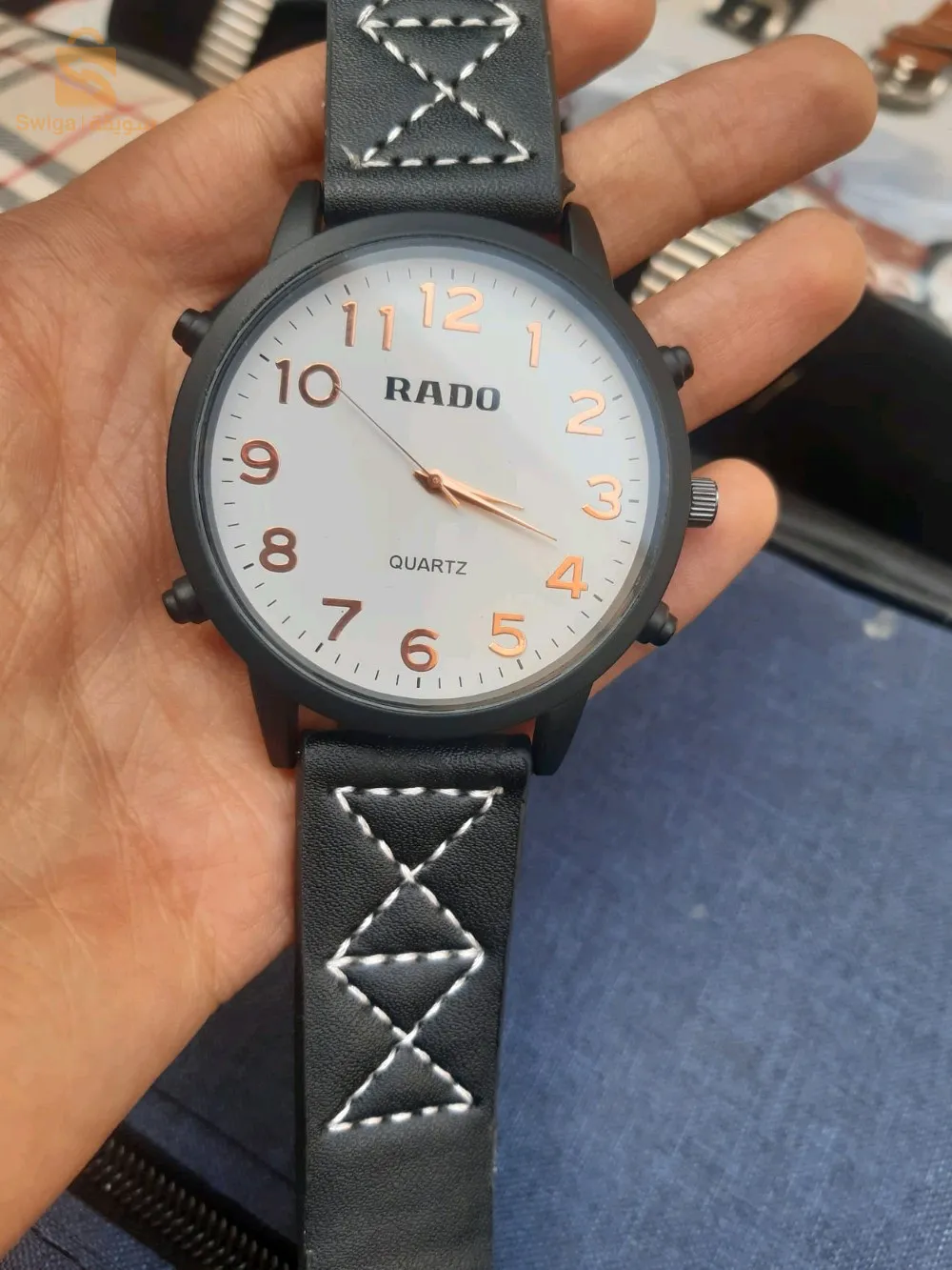 ساعات رجولية بسعر شباب بزاف