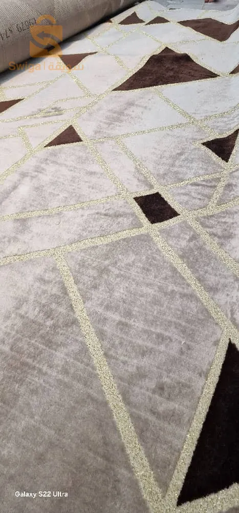 موكات بالمتر فيها 4 مترات عرض والطول حسب الطلب