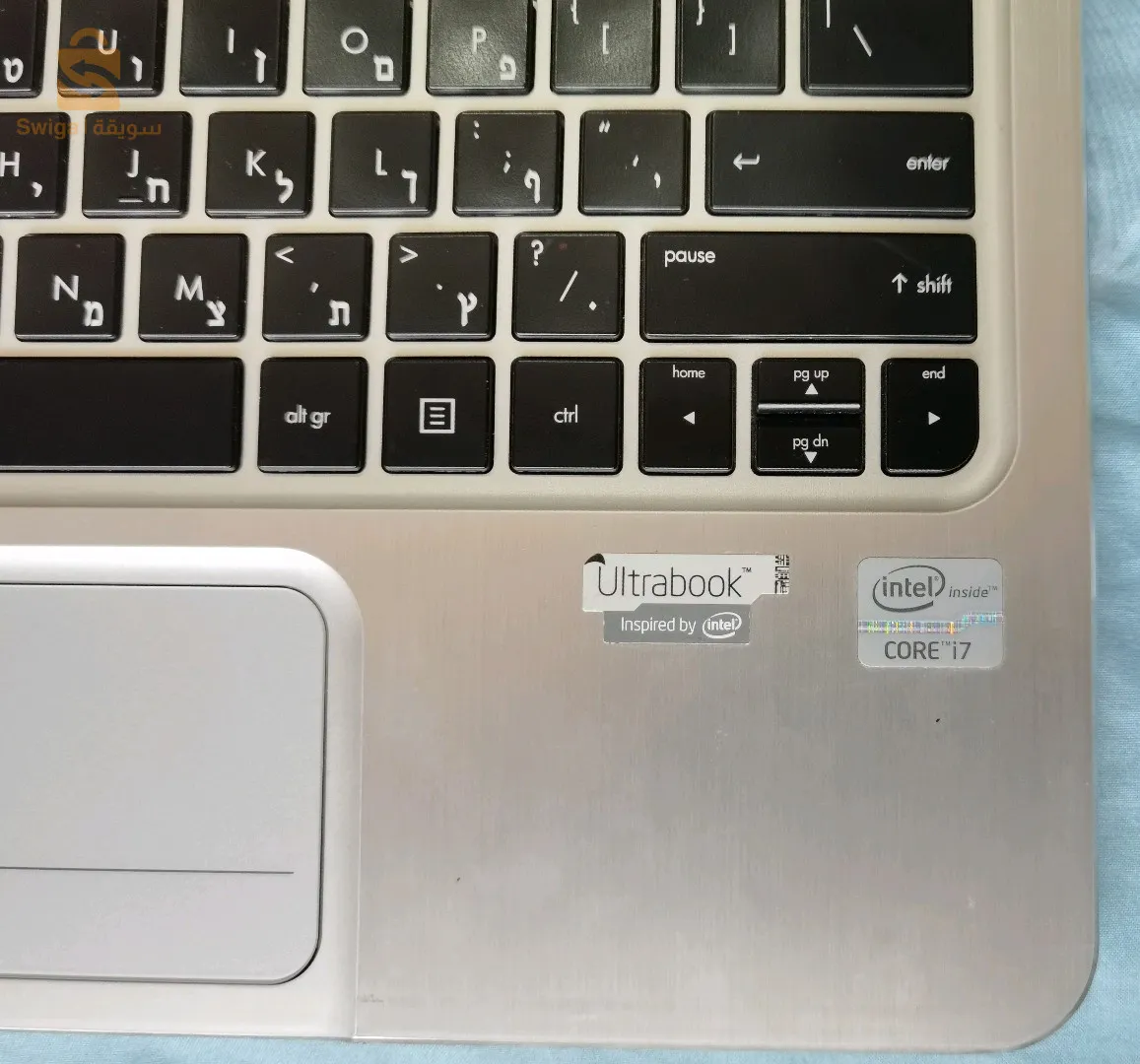 Pies Hp pro ultrabook (DV6) i7     3eme generation
13.3 " Ecaran tactile
Probleme Afficher Cassi