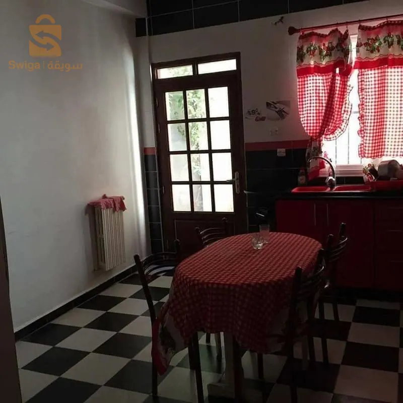 سكن ارضي للبيع ذو طابقين 240 متر ملكية خاصة بحي لورباكو