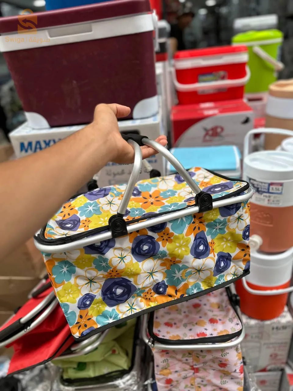 Conservateur d'aliments et isolant thermique