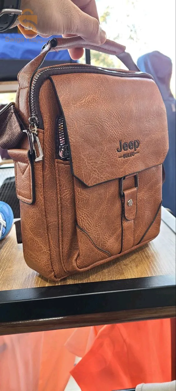 💥💥صاكوشة Jeep مصنوعة من الجلد المقاوم للماء😍