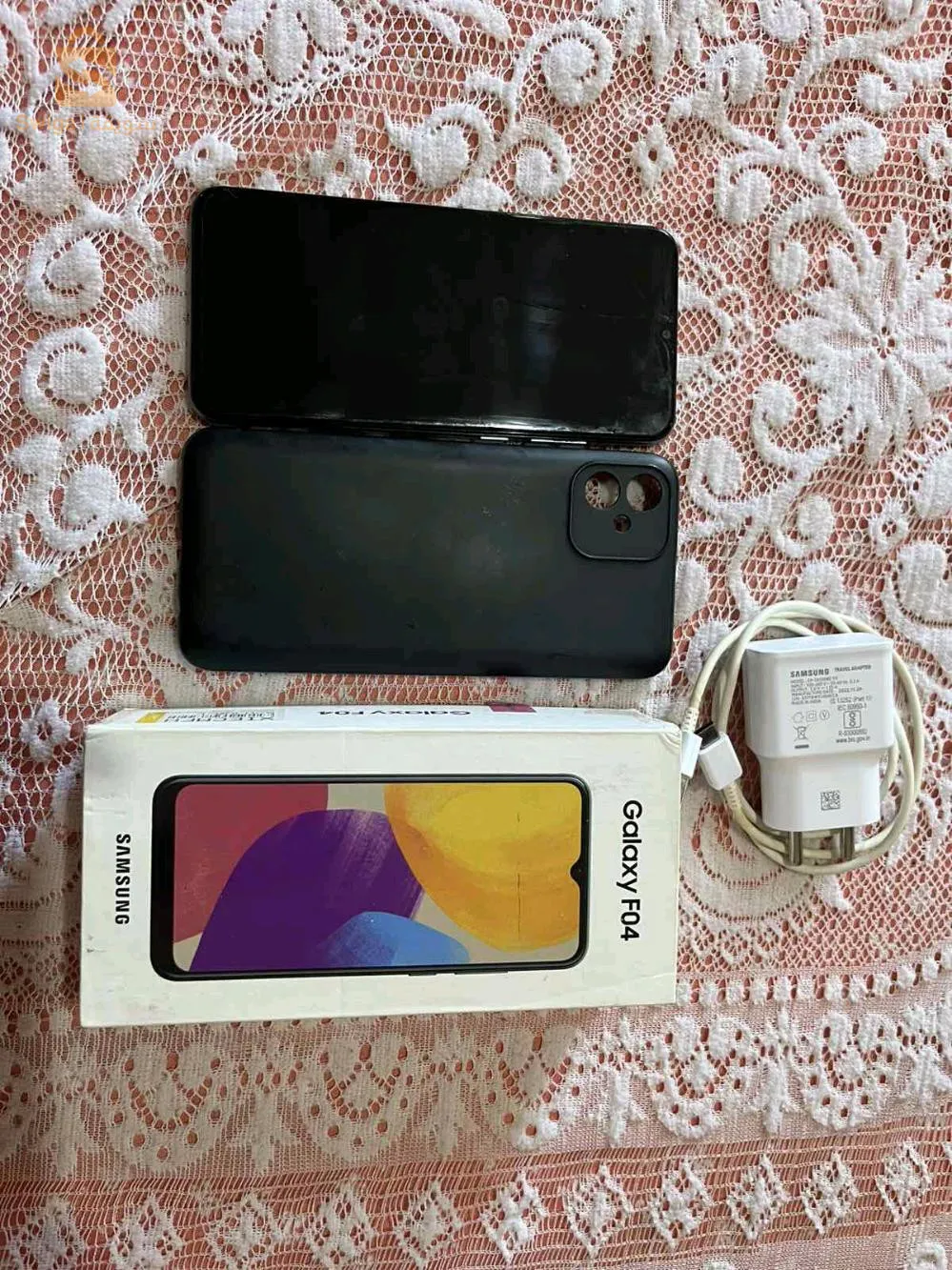 نبيع ولا نبرز بحاجة شابة و نزيد