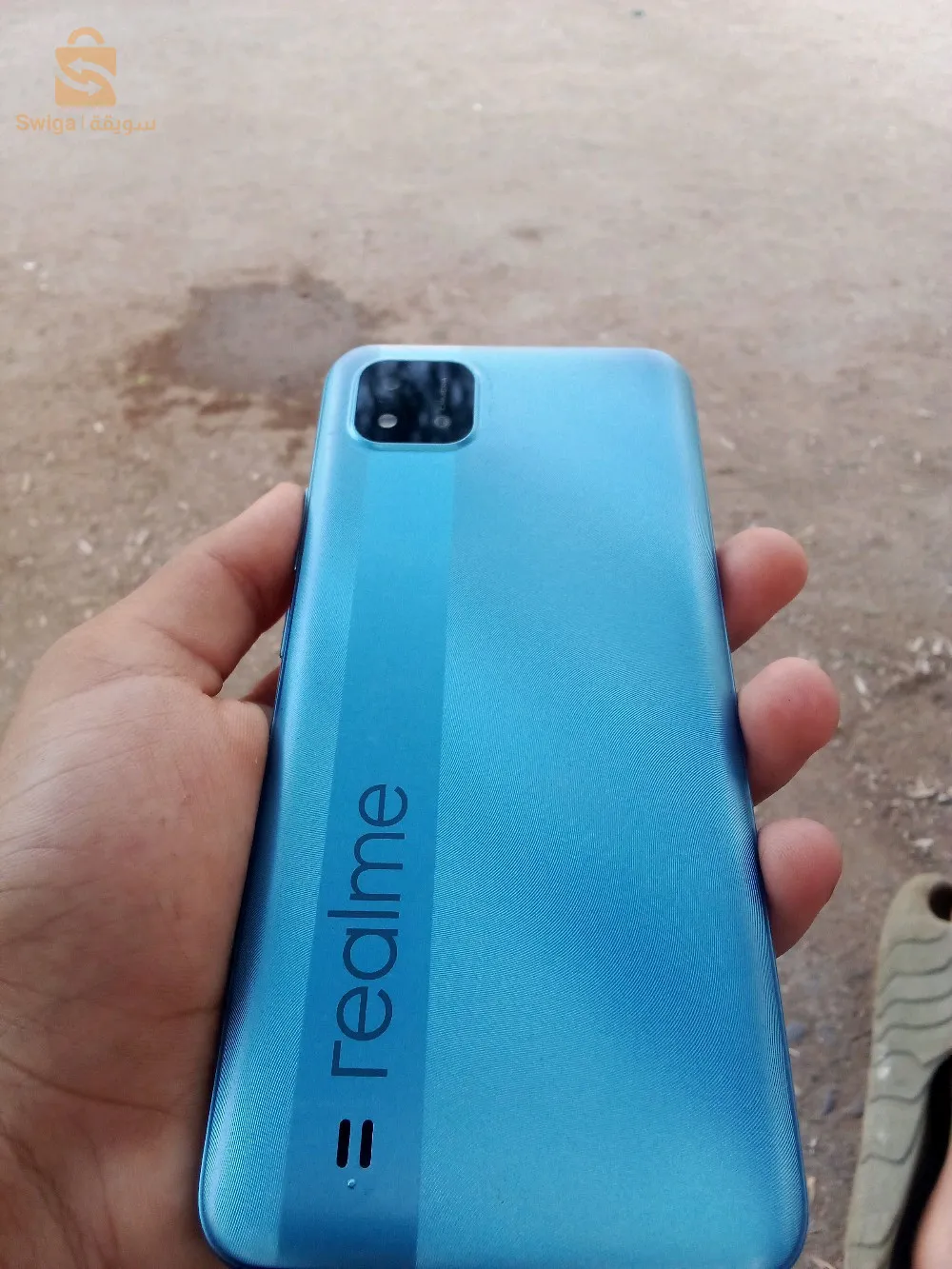 هاتف للبيع في حالة جيدة