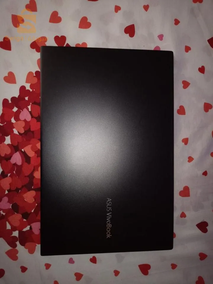 خصك لابتوب قوي او بسعر ممتاز 
Asus Vivo book.  هو الوجهة.