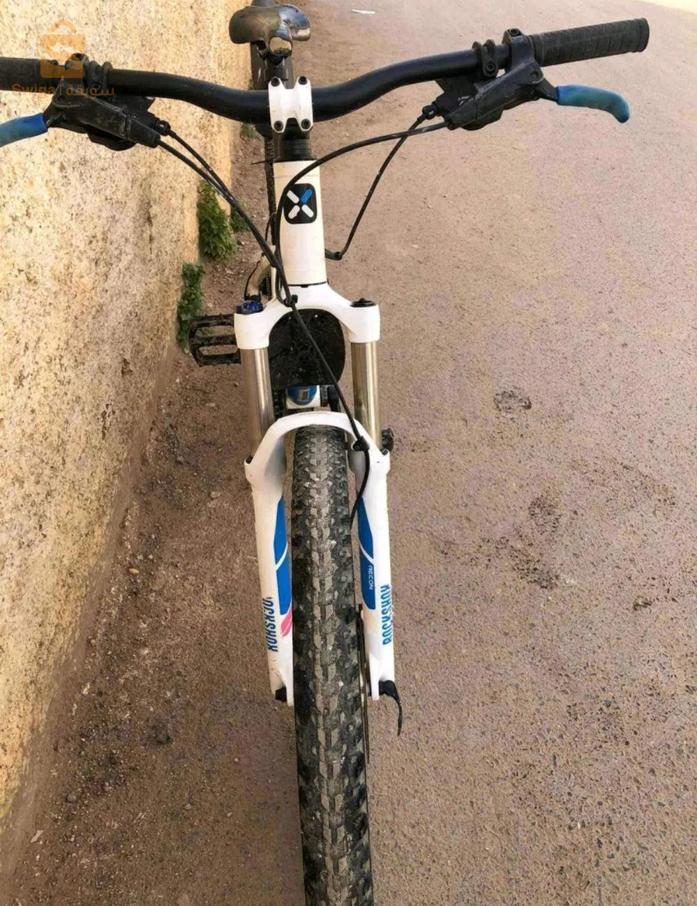 Velo rockrider bzaaf toop fran lokid duble amortiseur f rock chok haja tae jebal