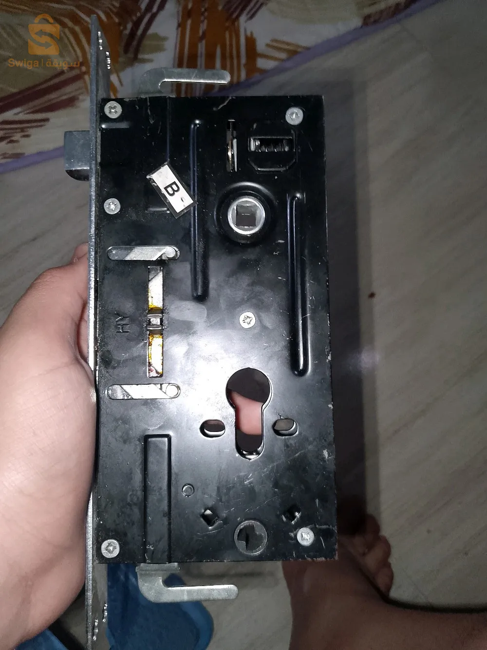 اقفال ابواب خارجية و داخلية