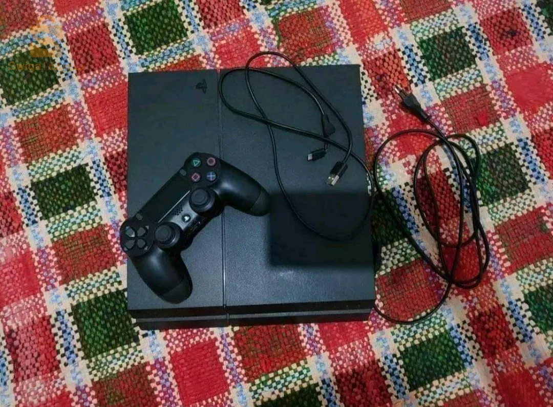 بلاي ستيشن4 مفلاشي 
ps4 fat flache