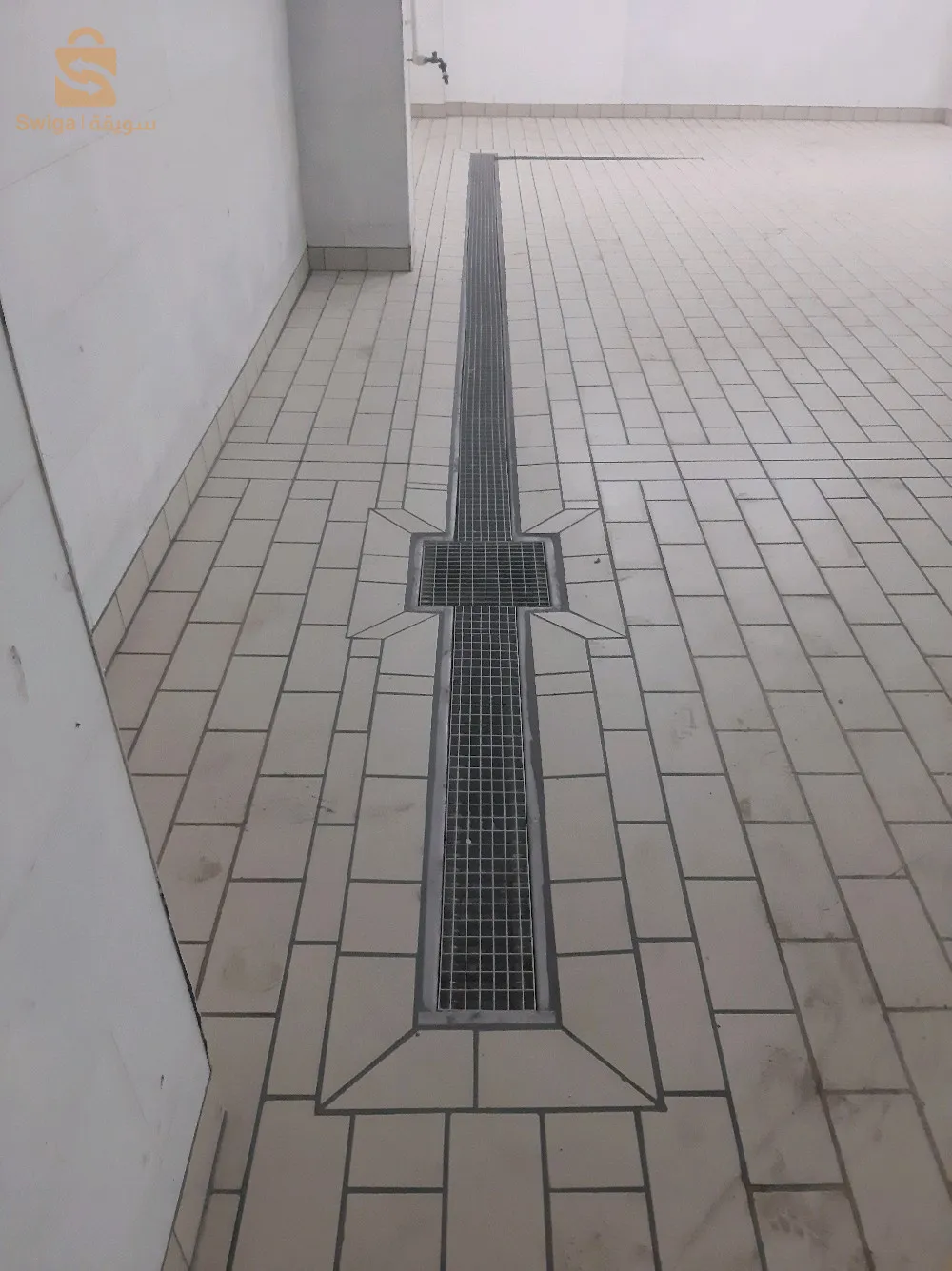 revêtement de sol anti-acides