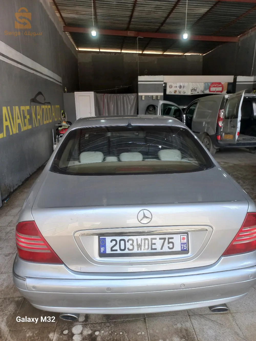 مرسيدس S500 v8 essence 300ch.
سيارة ما شاء الله فيها صبيغة كلش يمشي
 نبيع و نبرز. سلام