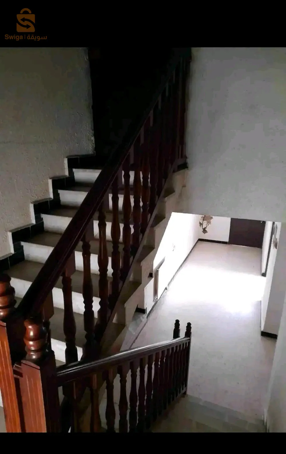فيلا  r+2 للبيع في سرايدي عنابة 386m² عقد
لمهتم يبعتلي نرسلو رقم الهاتف