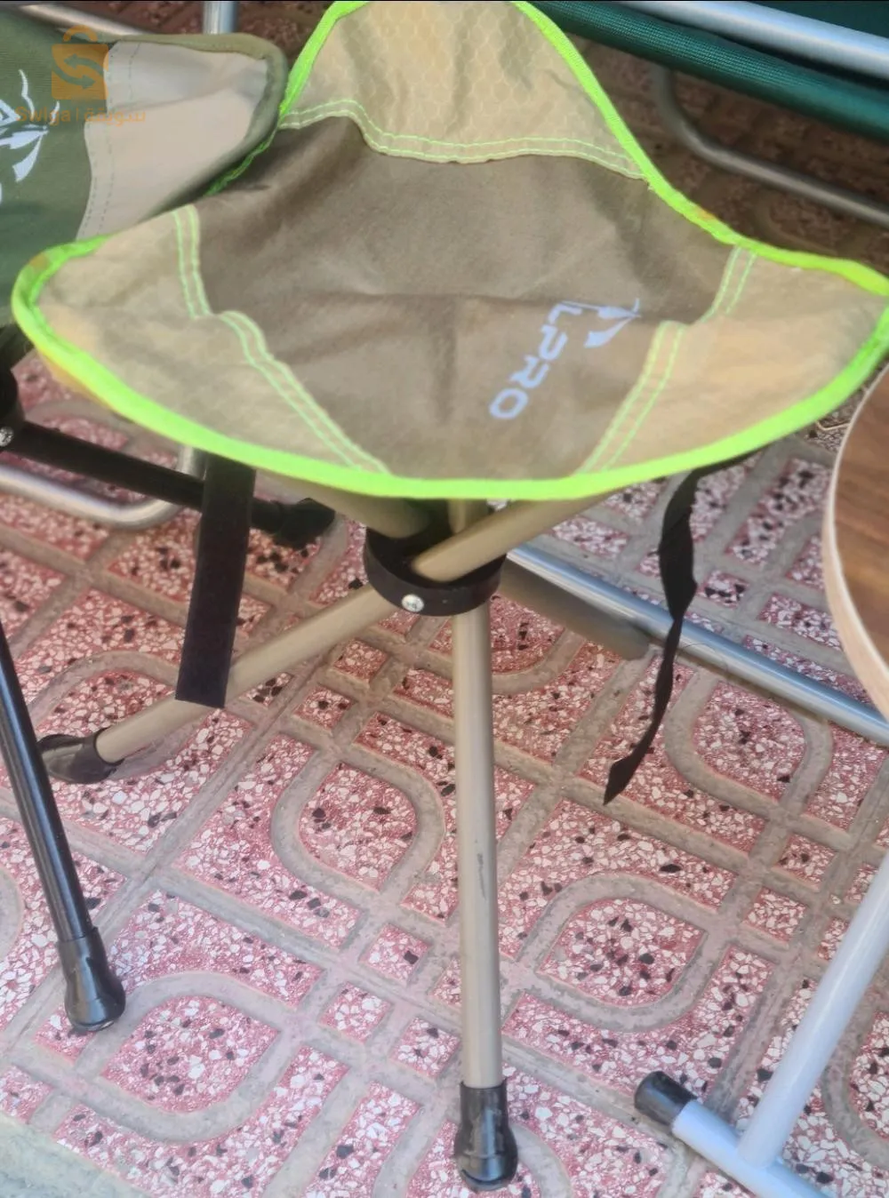 Chaise 3 pieds $🤍🤍