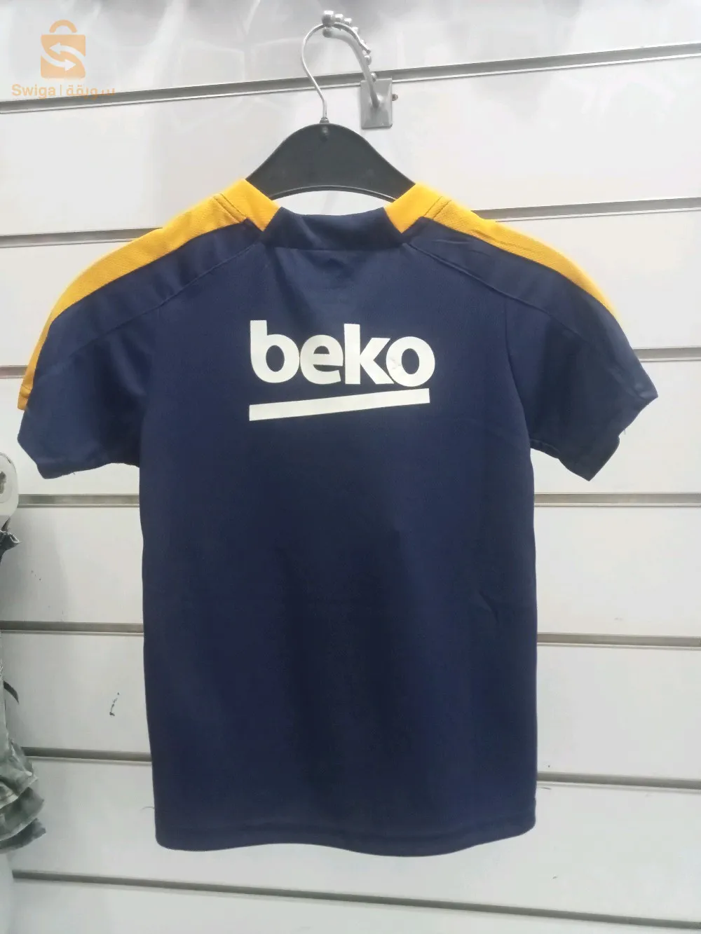 t-shirt Barcelone 7-8ans édition 2017