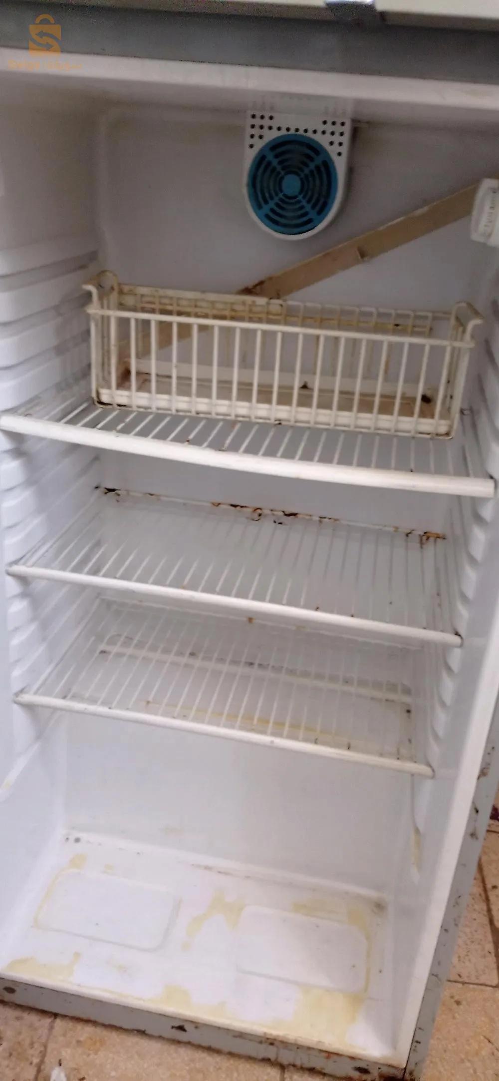 فريجدار كوندور 420 لتر يمشي ما فيه حتى مشكل خصو جوان تاع لباب